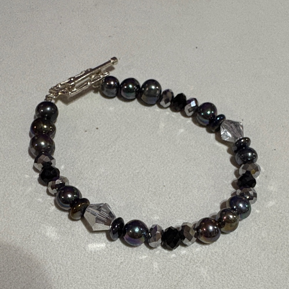 Black and Silver Beaded Bracelet